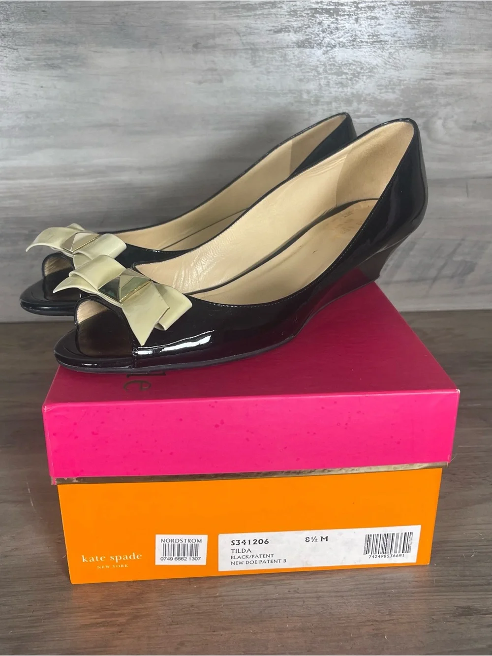 Kate Spade 8.5 Tilda Black Patent Doe Bow Stud Slip On Low Wedges W/Box And Bag‎